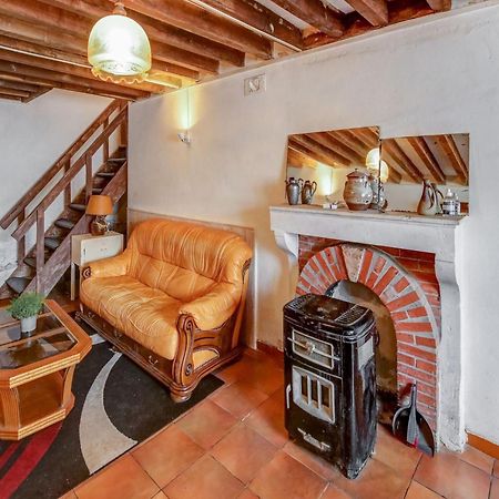 Traditional Holiday Home In Brinon Sur Beuvron Exterior photo