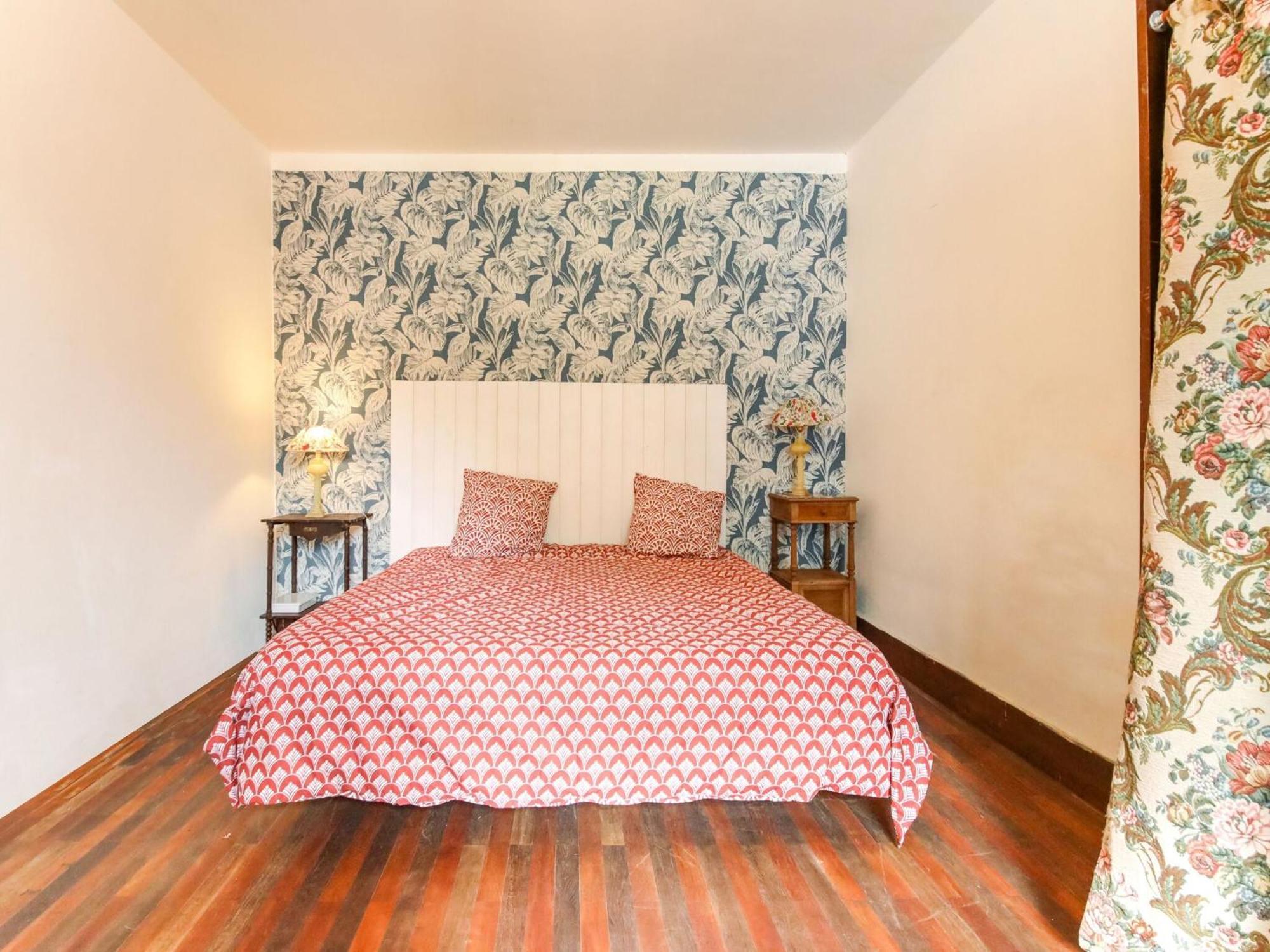 Traditional Holiday Home In Brinon Sur Beuvron Exterior photo